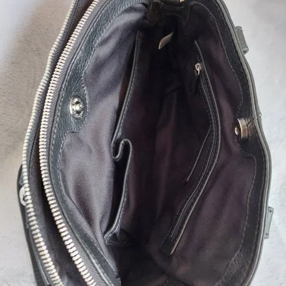 Black leather handbag - Picture 3 of 5